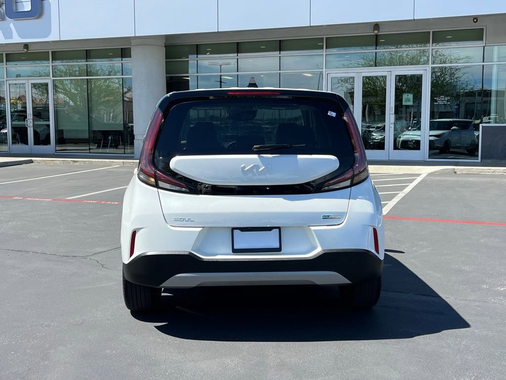Used 2023 Kia Soul EX FWD image 3