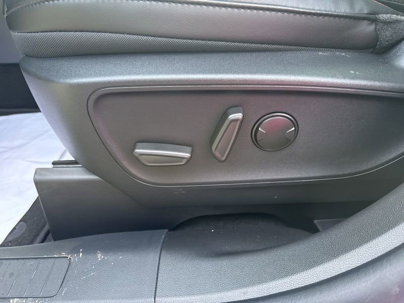New 2025 Ford Escape ST-Line Elite w/ Tech Pack #2 image 22