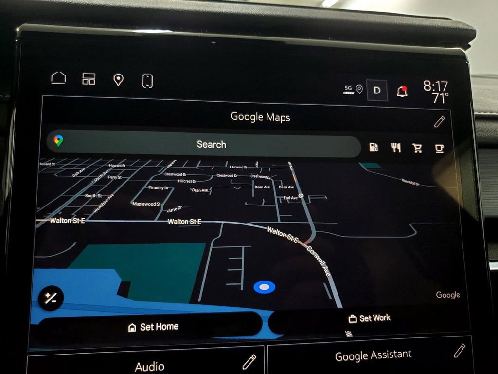 Used 2025 GMC Acadia Elevation image 14