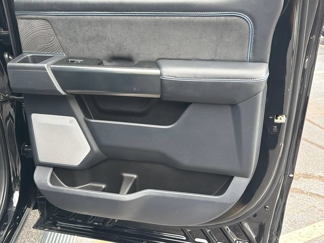 Used 2025 Ford F250 Platinum AWD/4WD image 18