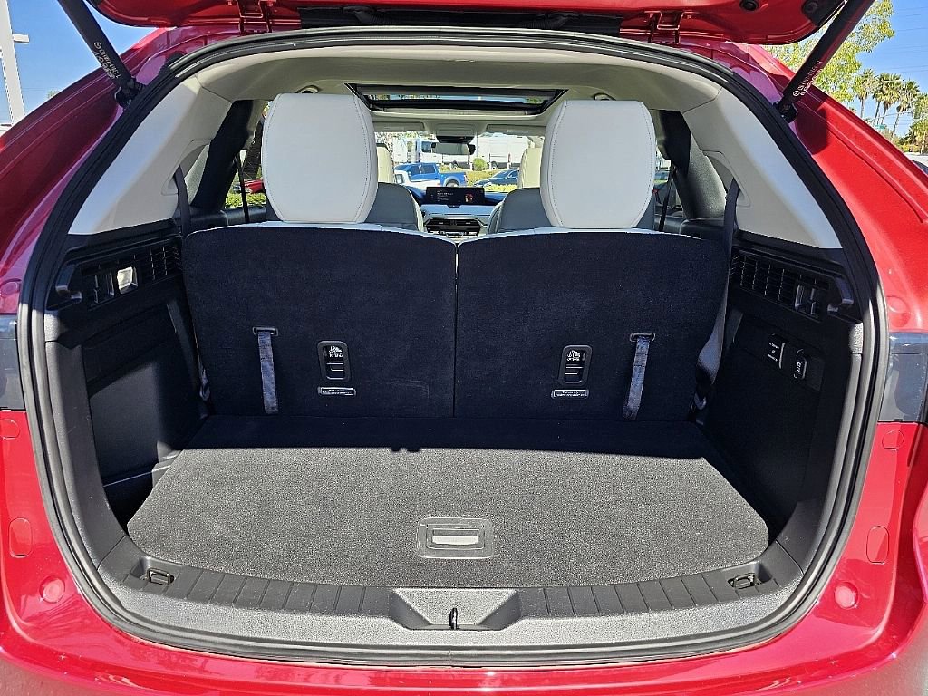 Certified 2025 MAZDA CX-90 3.3 Turbo S w/ Premium Plus image 11