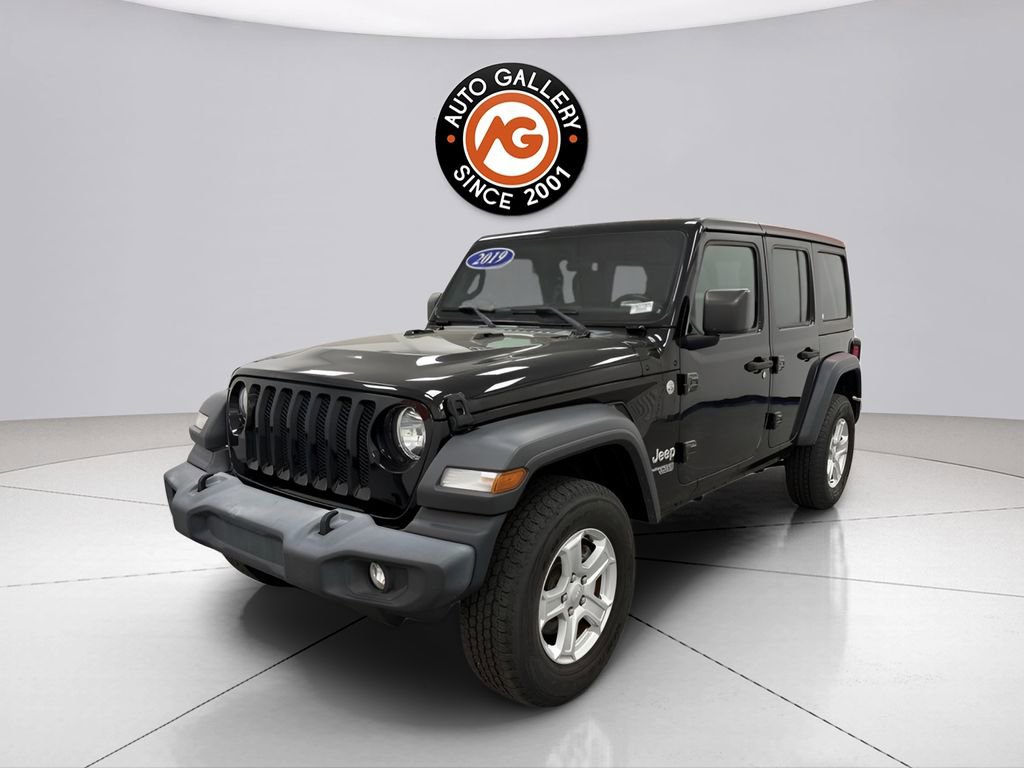 Used 2019 Jeep Wrangler Unlimited Sport S AWD/4WD image 3