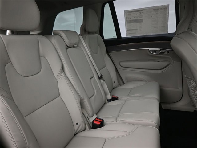 New 2026 Volvo XC90 B6 Ultra image 34