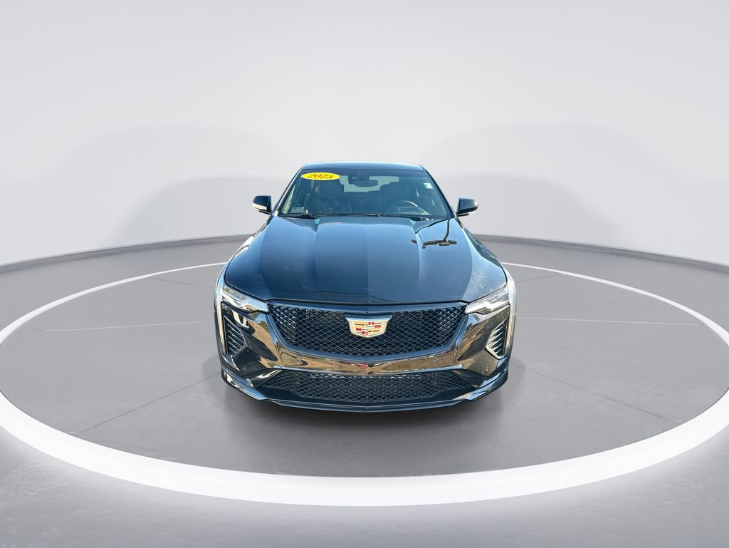 Used 2025 Cadillac CT4 V image 3