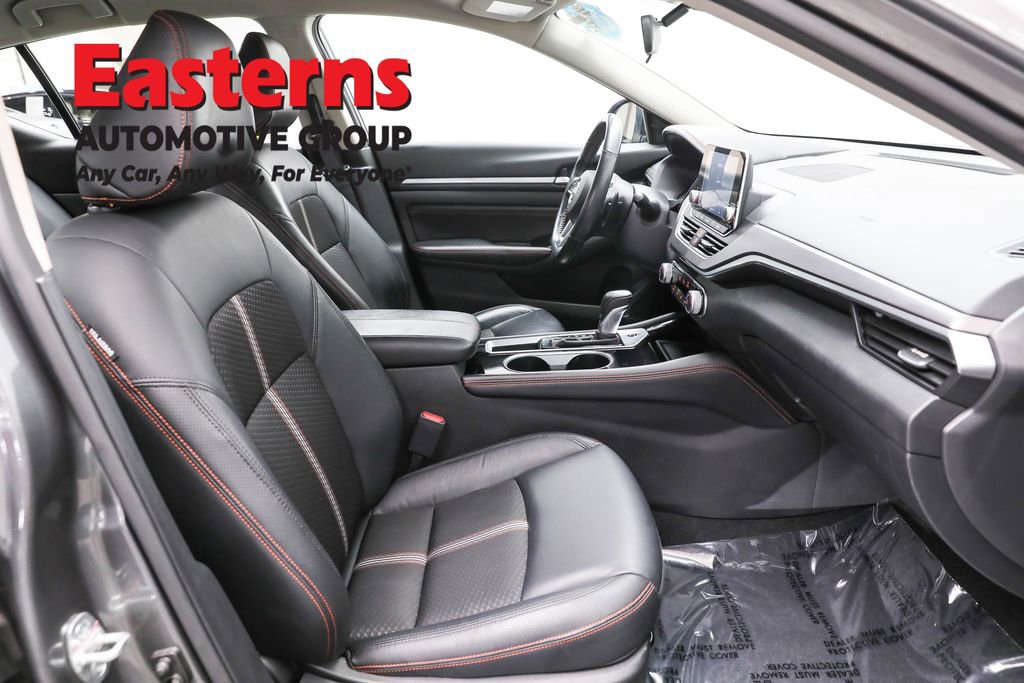 Used 2023 Nissan Altima 2.5 SR image 24
