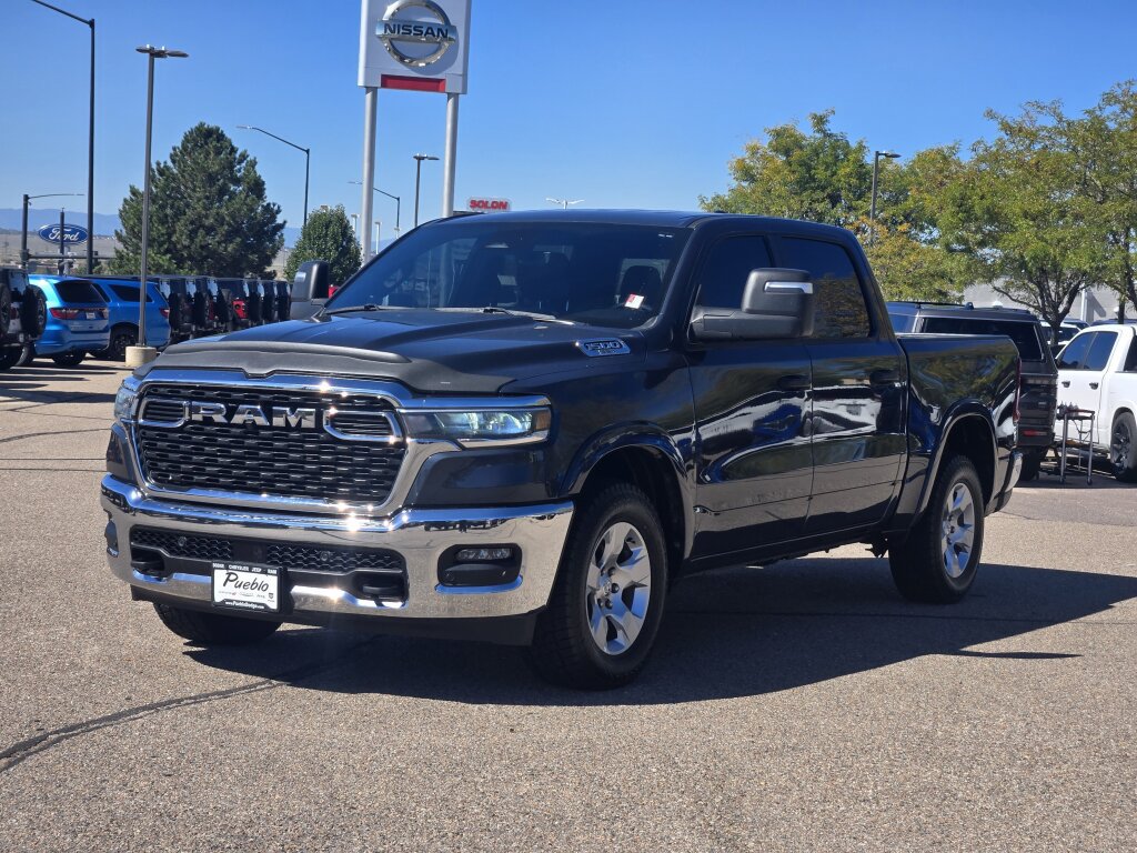 Used 2025 RAM 1500 Big Horn AWD/4WD image 5