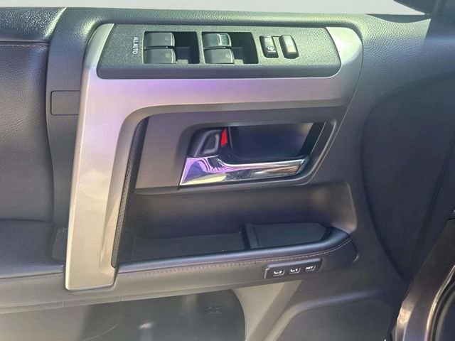 Used 2020 Toyota 4Runner Limited AWD/4WD image 11