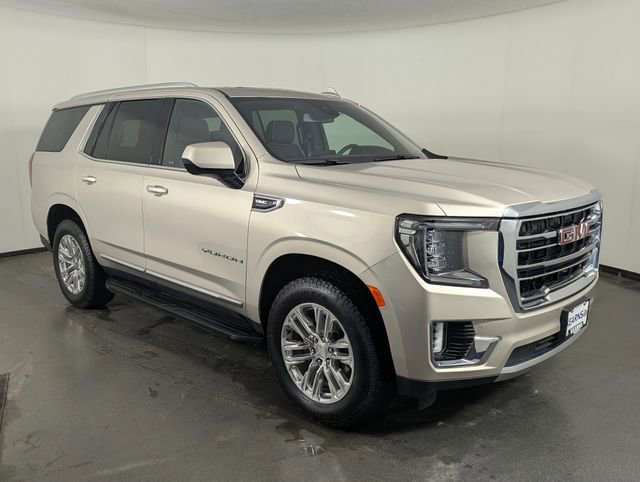 Used 2023 GMC Yukon SLT image 2