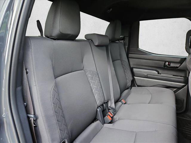 Used 2025 Toyota Tacoma SR5 AWD/4WD image 18