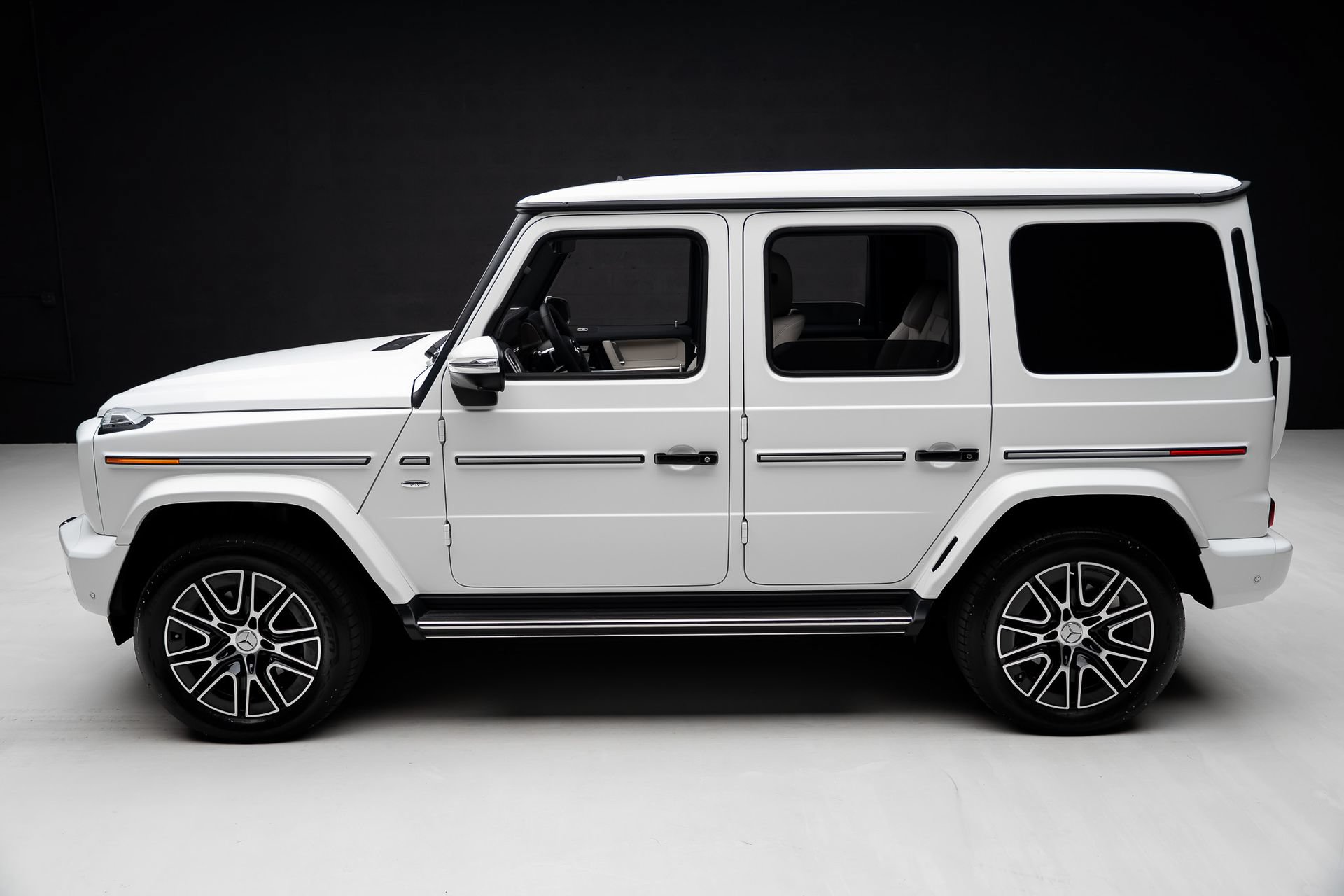 Used 2025 Mercedes-Benz G 580 w/ EQ Technology image 17