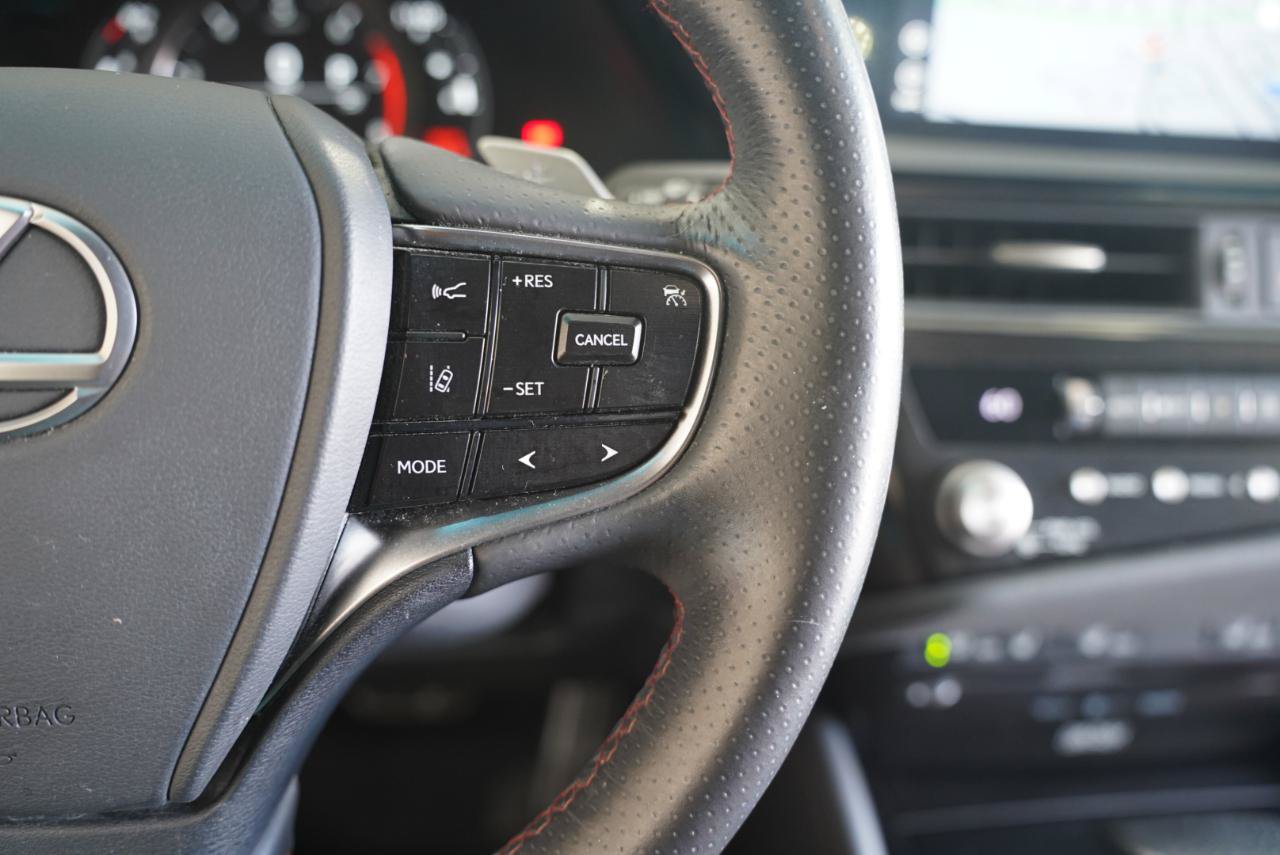 Used 2022 Lexus ES 350 F Sport w/ Accessory Package FWD image 17