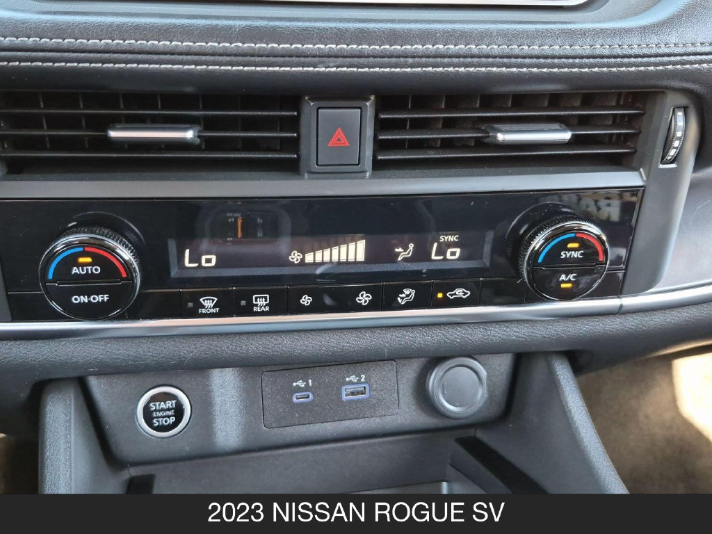 Certified 2023 Nissan Rogue SV FWD image 22