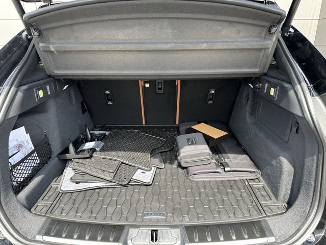 New 2026 Jaguar F-PACE R-Dynamic S image 34