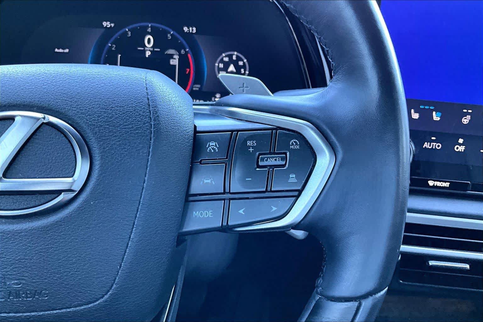 Used 2025 Lexus RX 350 Premium FWD image 23