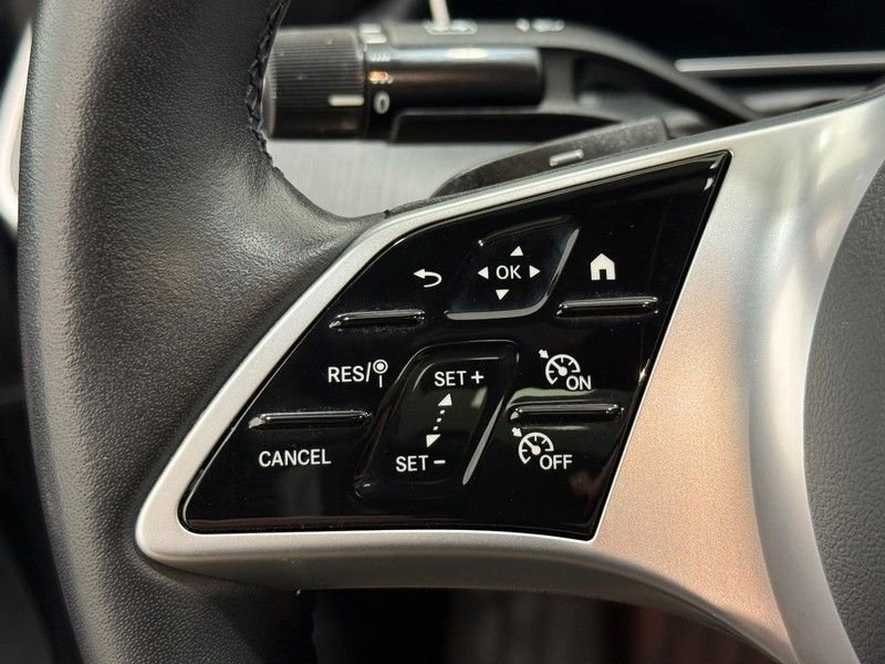 New 2025 Mercedes-Benz C 300 4MATIC Sedan image 14