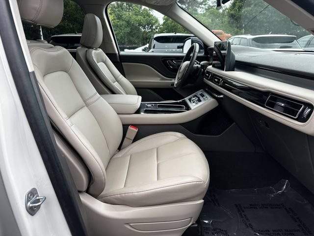 Certified 2023 Lincoln Aviator AWD w/ Premium Package image 34