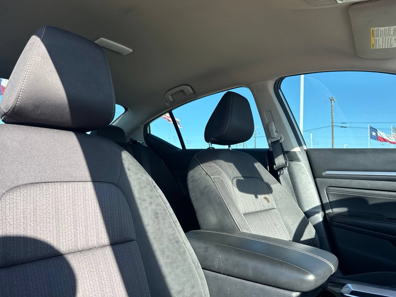 Used 2021 Nissan Altima 2.5 SV FWD image 29