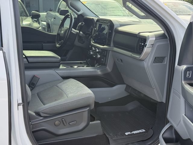 Used 2022 Ford F150 XLT w/ Equipment Group 302A High AWD/4WD image 15