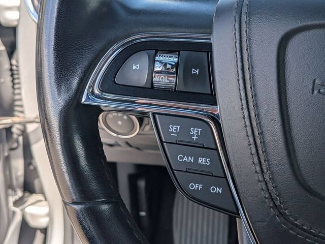 Used 2017 Lincoln Continental Reserve w/ Climate Package AWD/4WD image 17