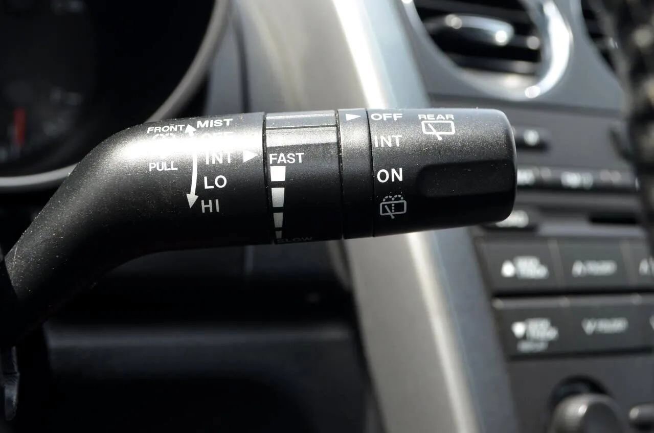 Used 2010 MAZDA CX-7 s Touring w/ Technology Pkg AWD/4WD image 35