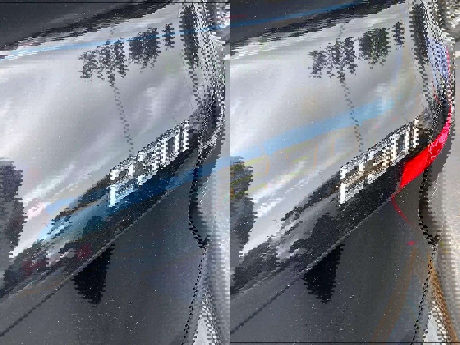 Used 2023 BMW 230i Coupe w/ Convenience Package image 10