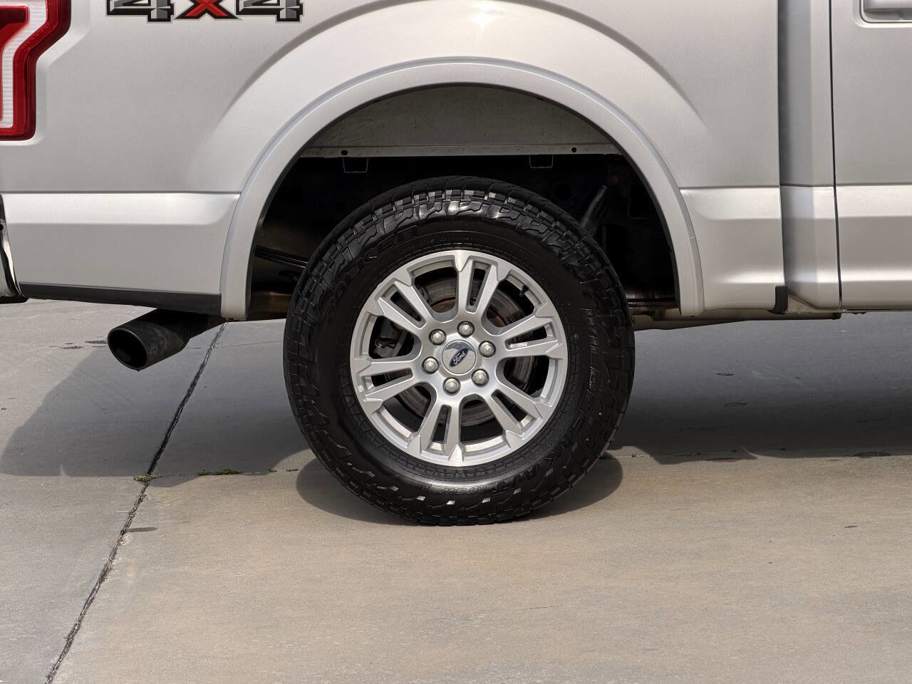 Used 2016 Ford F150 Lariat AWD/4WD image 27