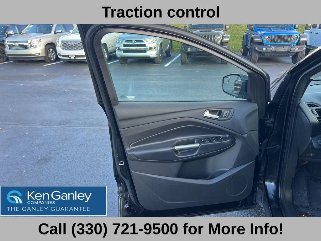 Used 2019 Ford Escape SEL image 25