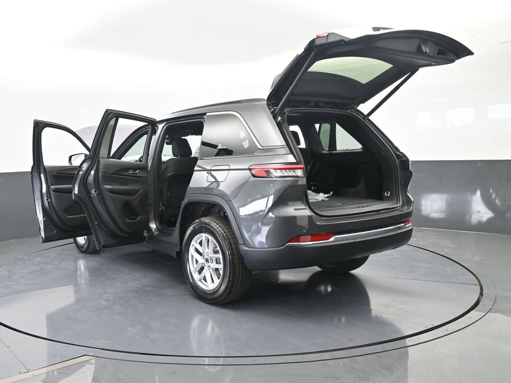 New 2026 Jeep Grand Cherokee Laredo X AWD/4WD image 73