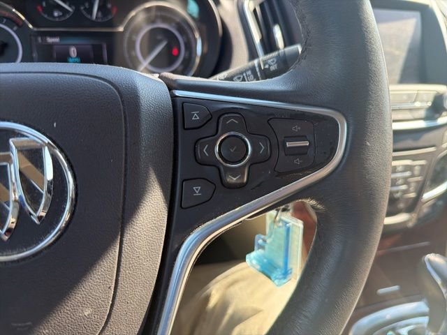Used 2016 Buick Regal FWD image 38