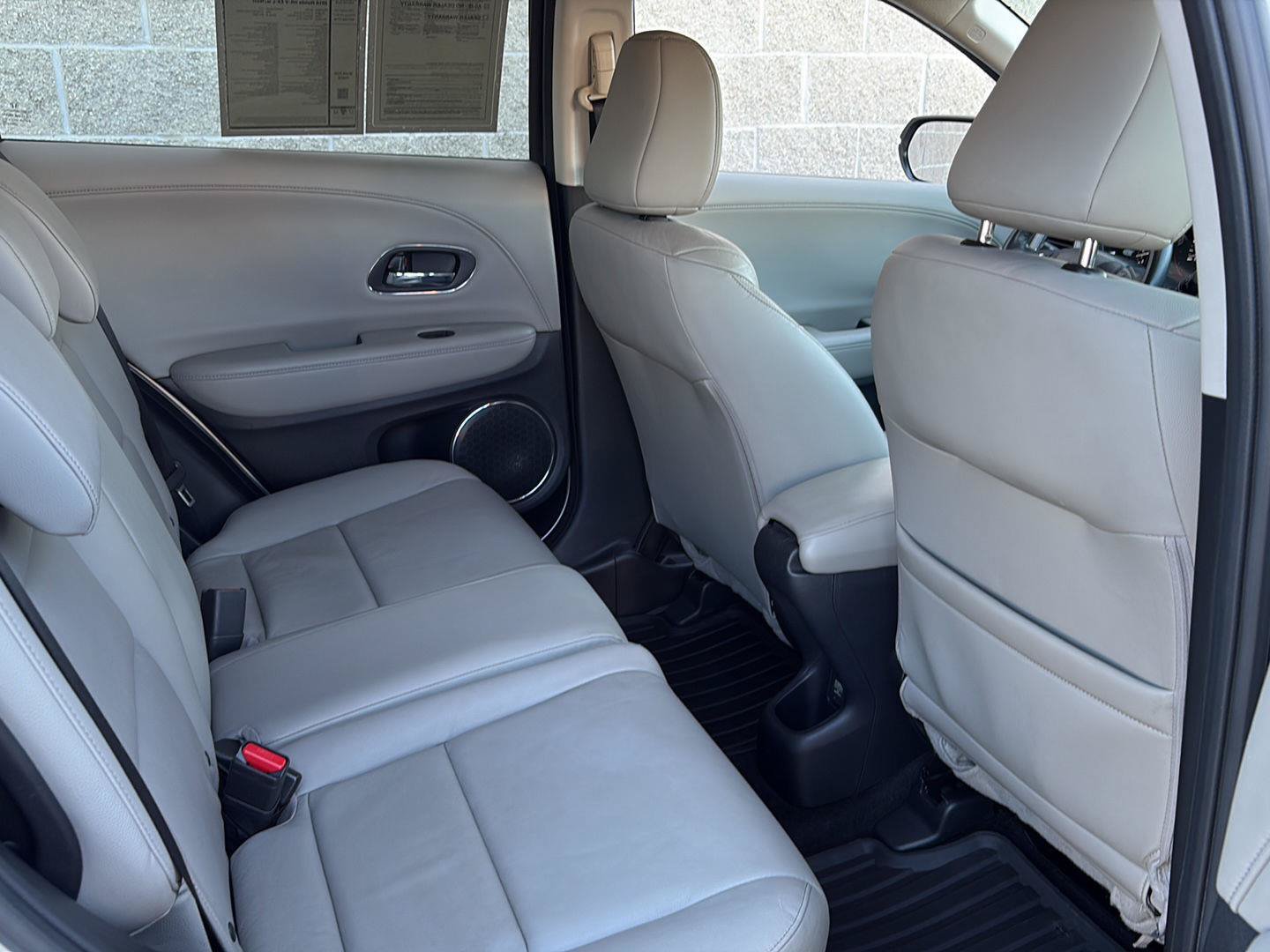 Used 2016 Honda HR-V EX-L image 25