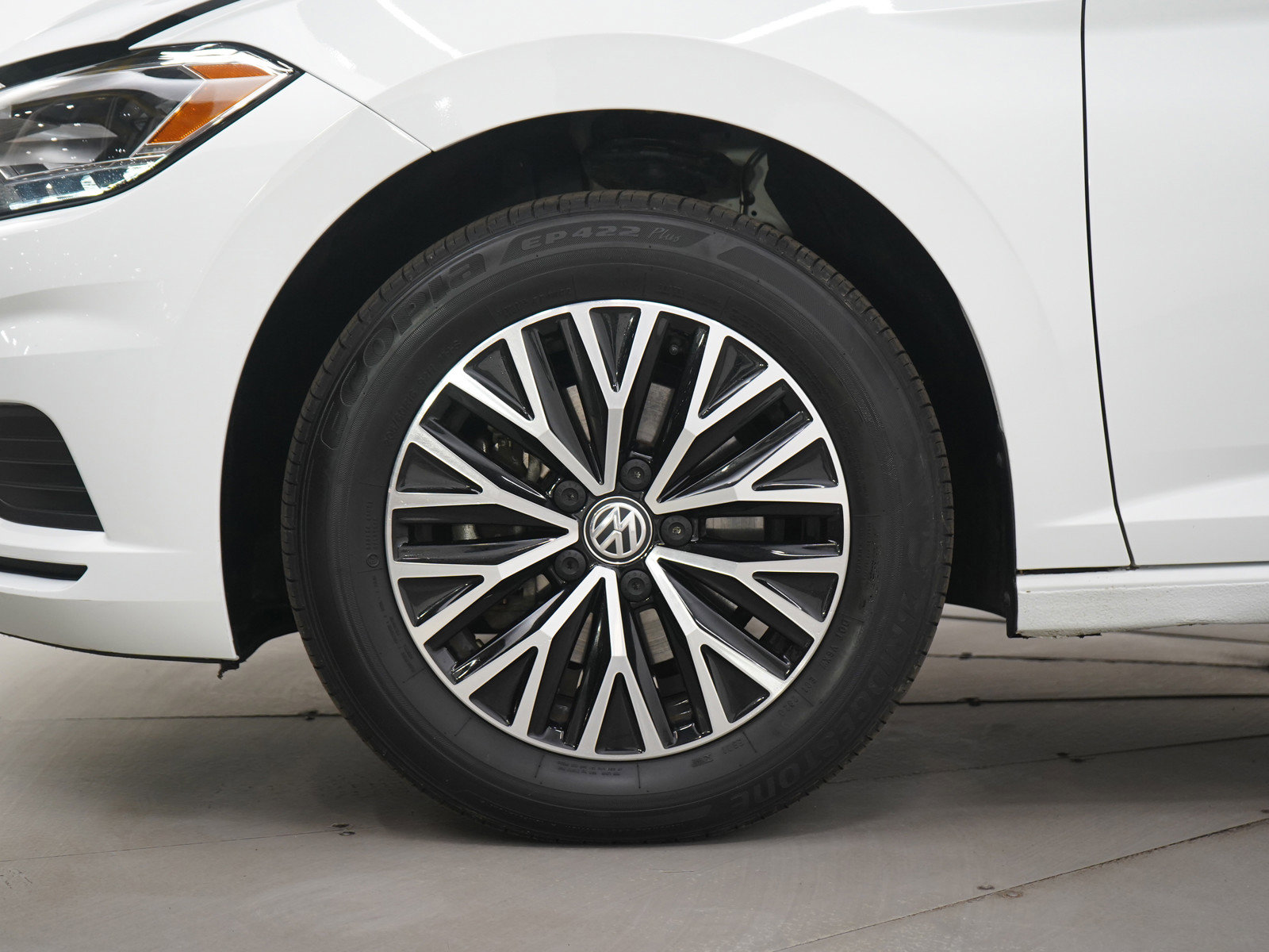 Used 2020 Volkswagen Jetta SE w/ SE Cold Weather Package image 27