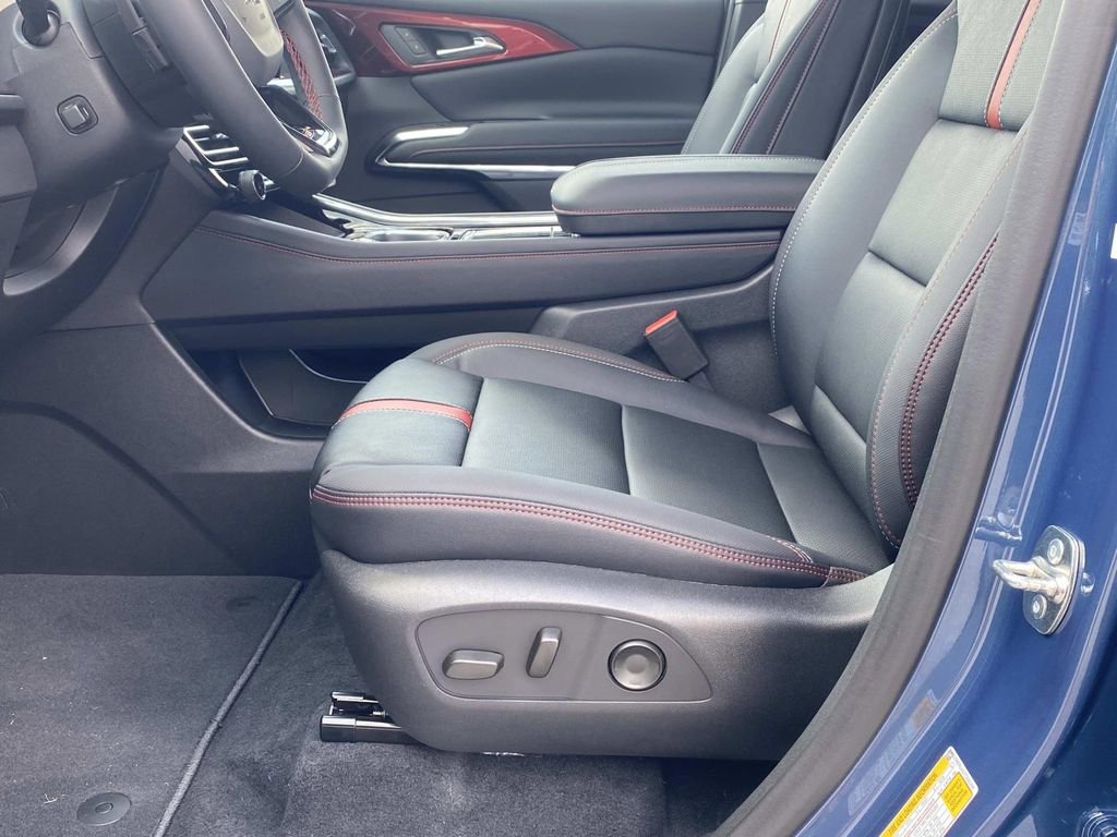 New 2026 Chevrolet Traverse RS image 22