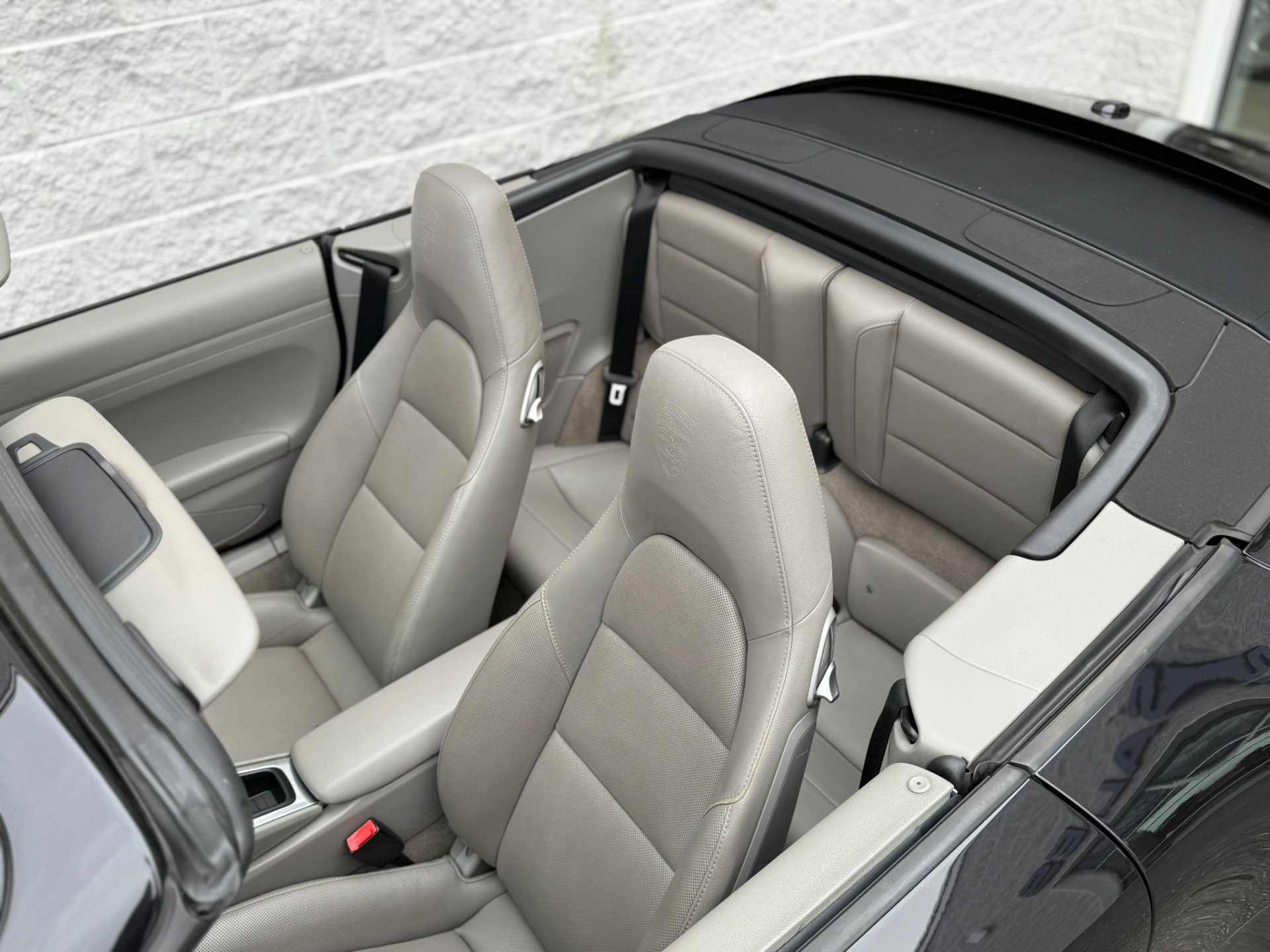 Used 2014 Porsche 911 Carrera S image 18