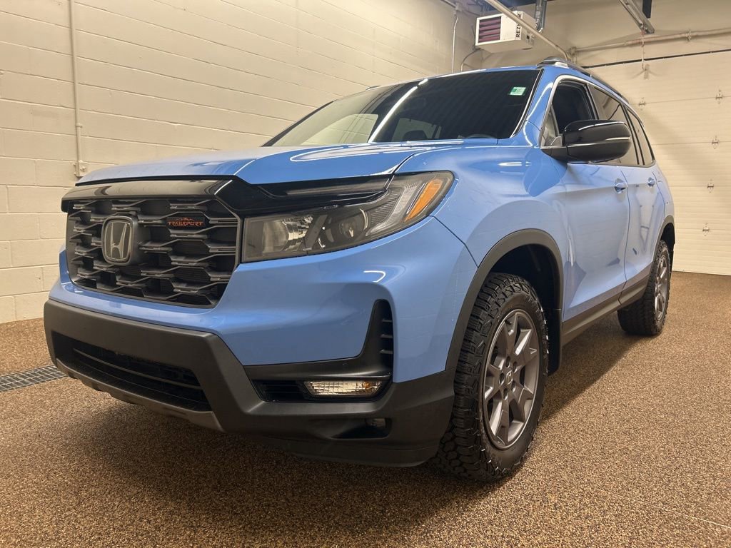 Used 2024 Honda Passport TrailSport image 5