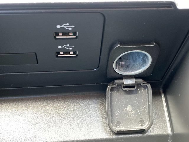 Used 2023 MAZDA MAZDA3 s AWD/4WD image 27