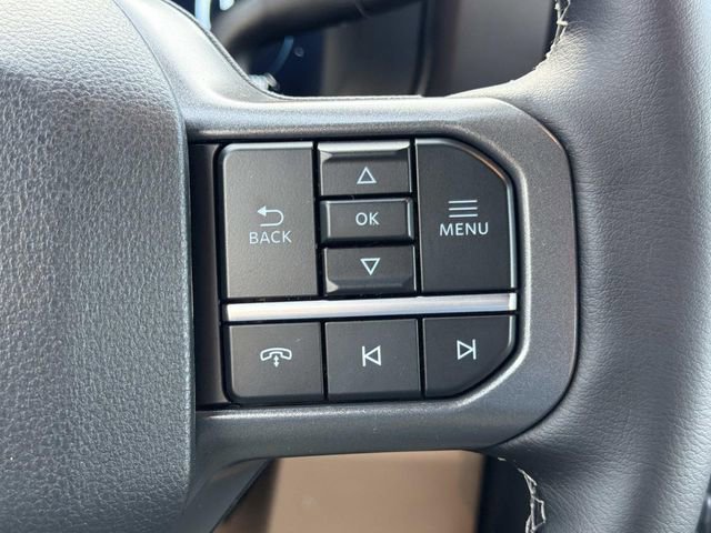 New 2026 Ford F250 Lariat w/ Black Appearance Package image 30