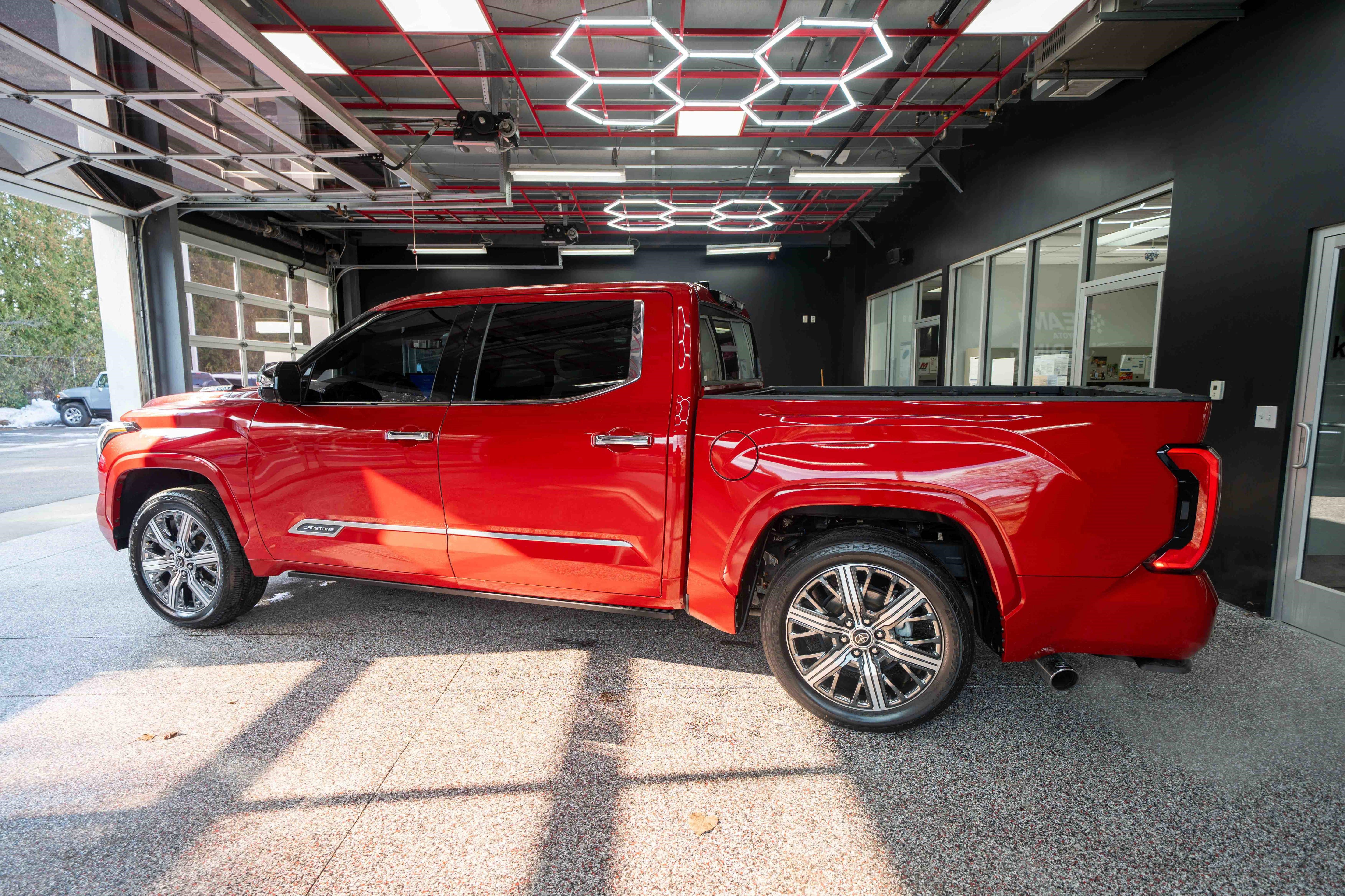 Used 2022 Toyota Tundra Capstone image 2