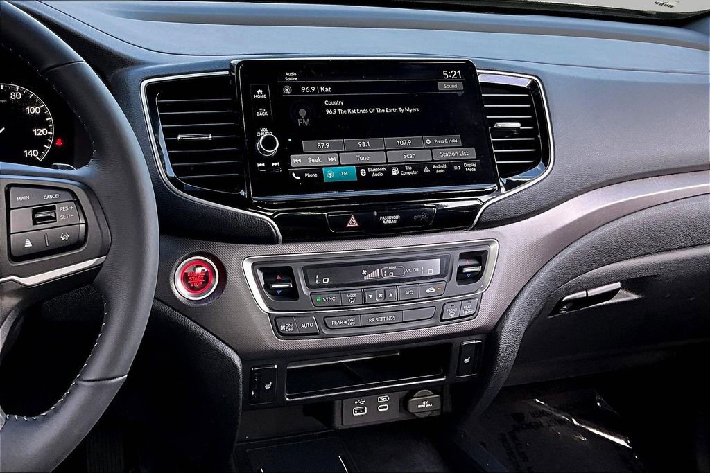 Certified 2025 Honda Ridgeline RTL image 9