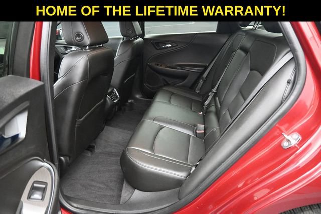Used 2019 Chevrolet Malibu LT w/ Leather Package FWD image 36