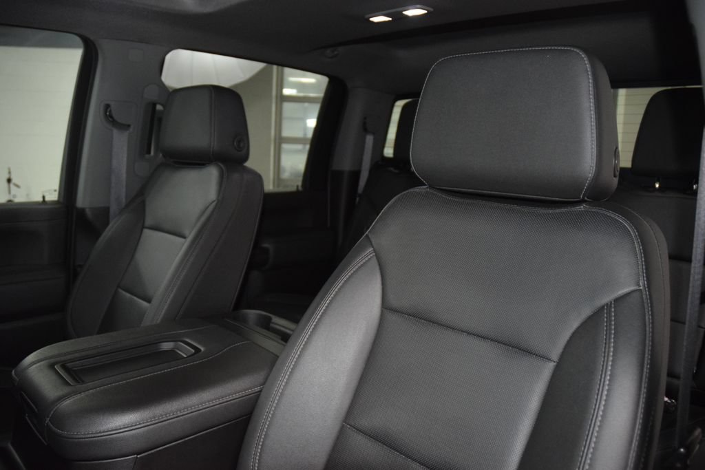 Used 2022 Chevrolet Silverado 2500 LTZ w/ LTZ Premium Package AWD/4WD image 45