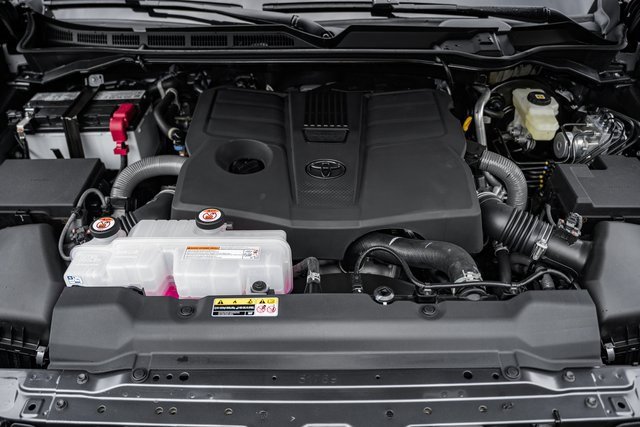 New 2026 Toyota Tundra SR5 image 17
