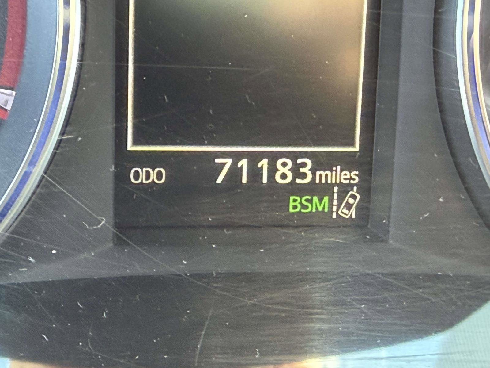Used 2019 Toyota Highlander XLE AWD/4WD image 28
