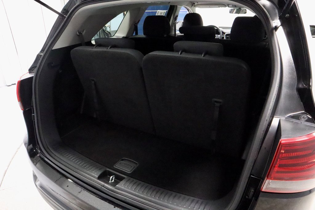 Used 2019 Kia Sorento LX image 17