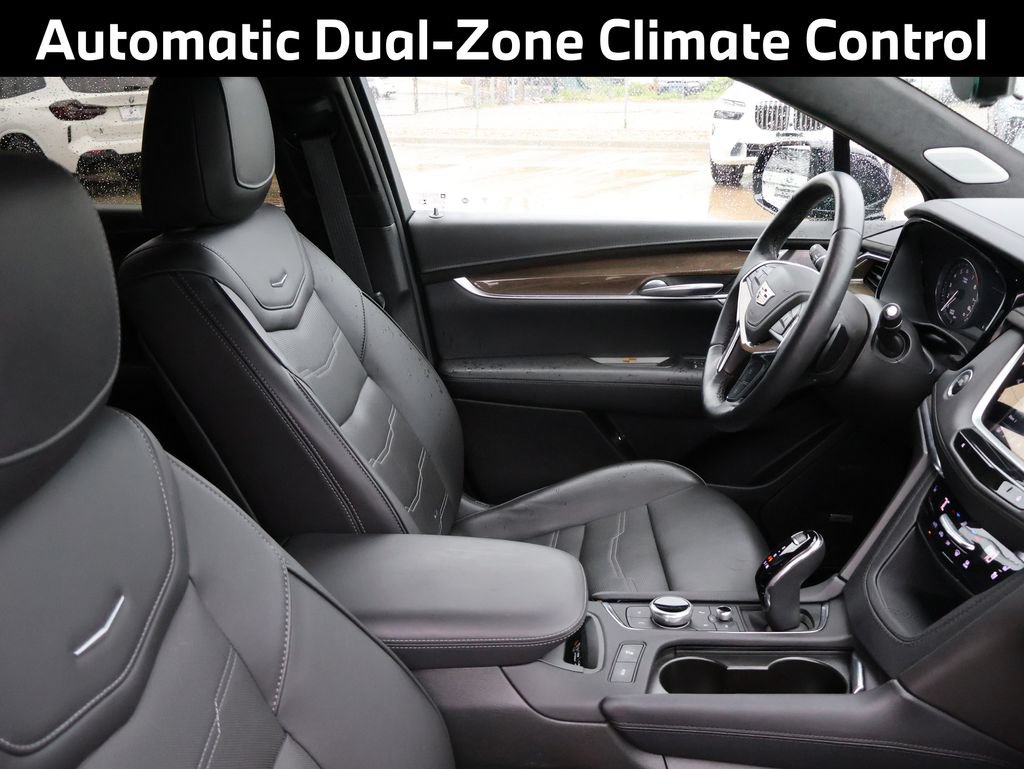 Used 2023 Cadillac XT5 Premium Luxury w/ Platinum Package AWD/4WD image 12