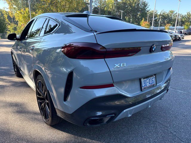 Certified 2024 BMW X6 xDrive40i w/ M Sport Professional Package AWD/4WD image 15