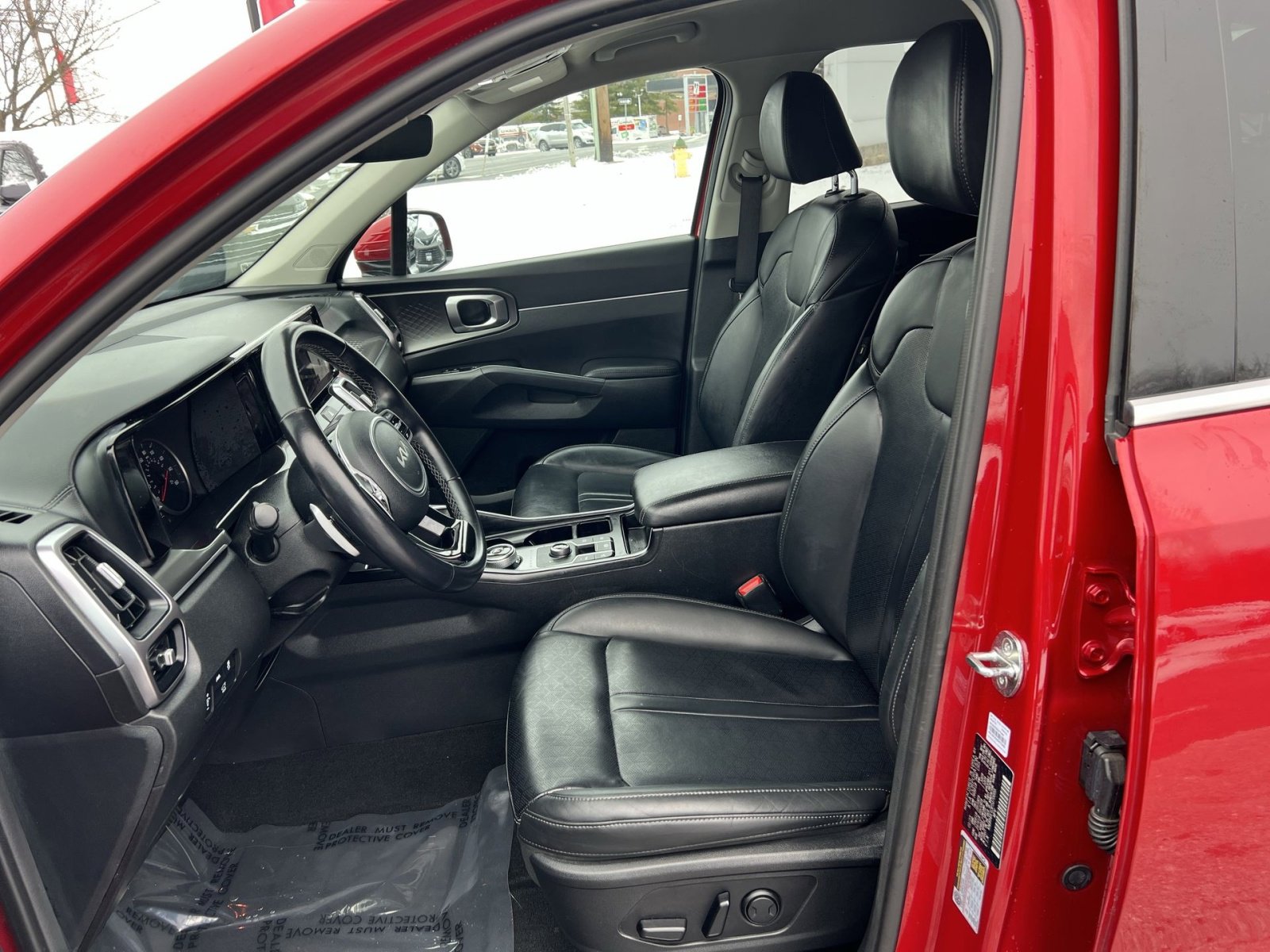 Used 2023 Kia Sorento EX image 13