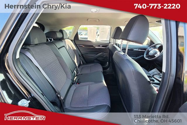 Used 2023 Kia Seltos S w/ Navigation Package AWD/4WD image 25