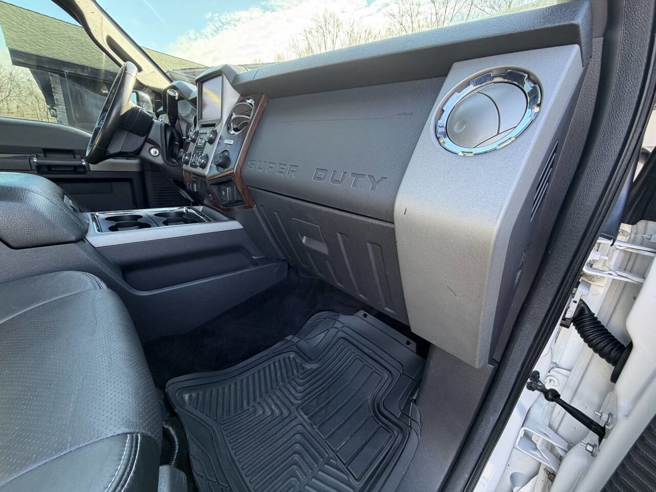Used 2016 Ford F350 Lariat w/ Lariat Ultimate Package AWD/4WD image 47