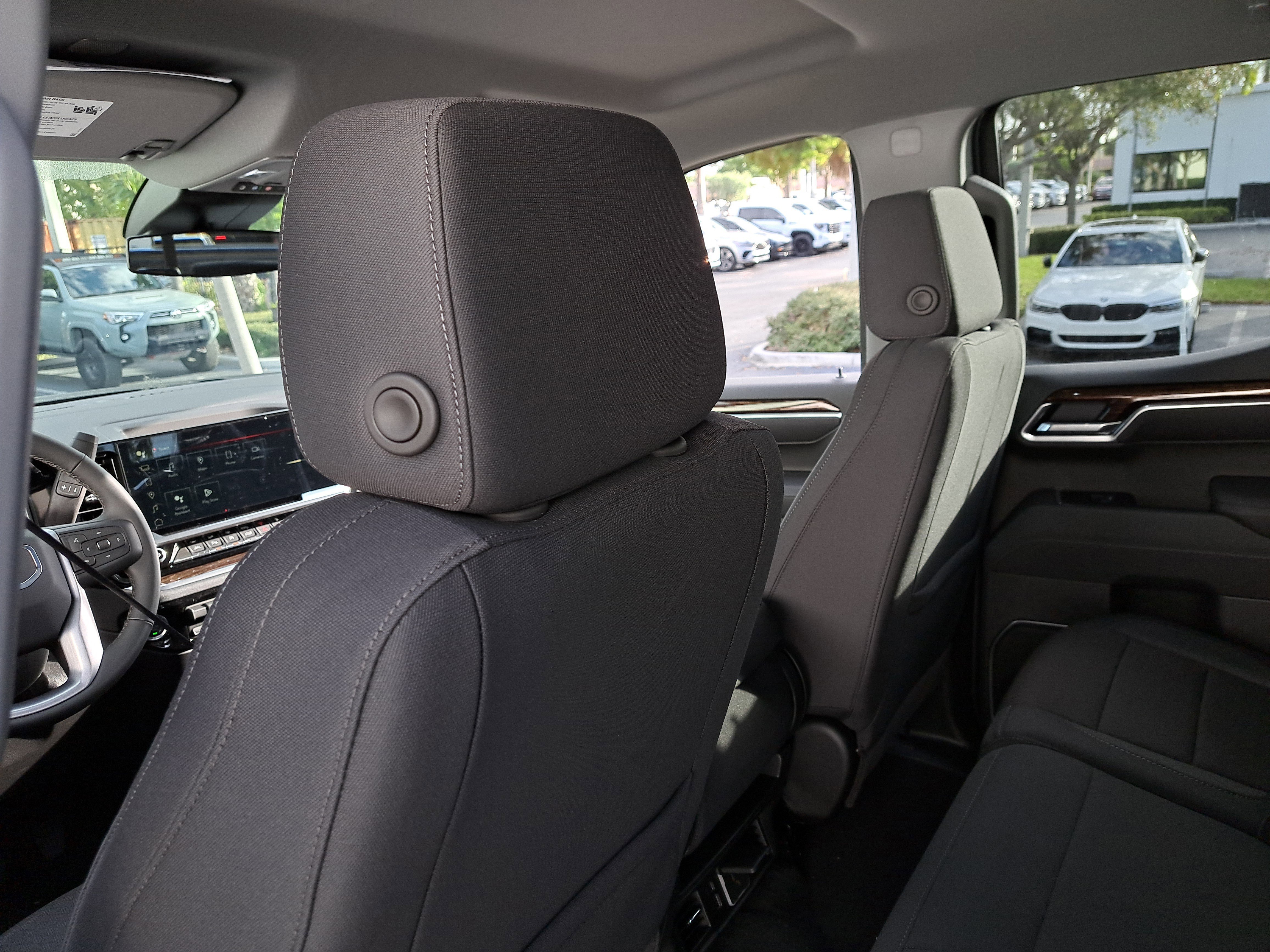 New 2026 GMC Sierra 1500 SLE w/ Preferred Package image 13