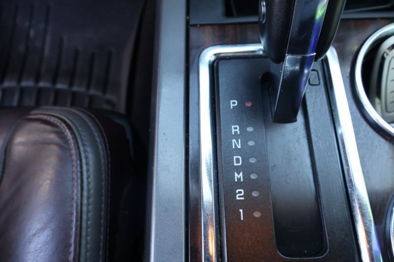 Used 2015 Ford Expedition EL Platinum AWD/4WD image 27